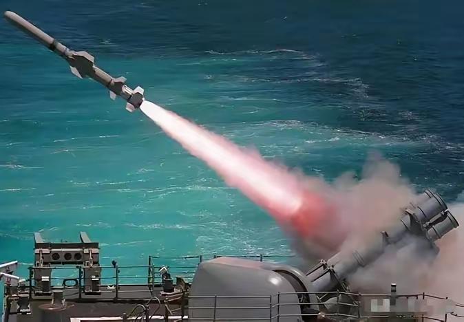 俄罗斯这记“突袭亮剑”太绝了！日本海导弹直飞1500公里，日本的反应暴露真相！