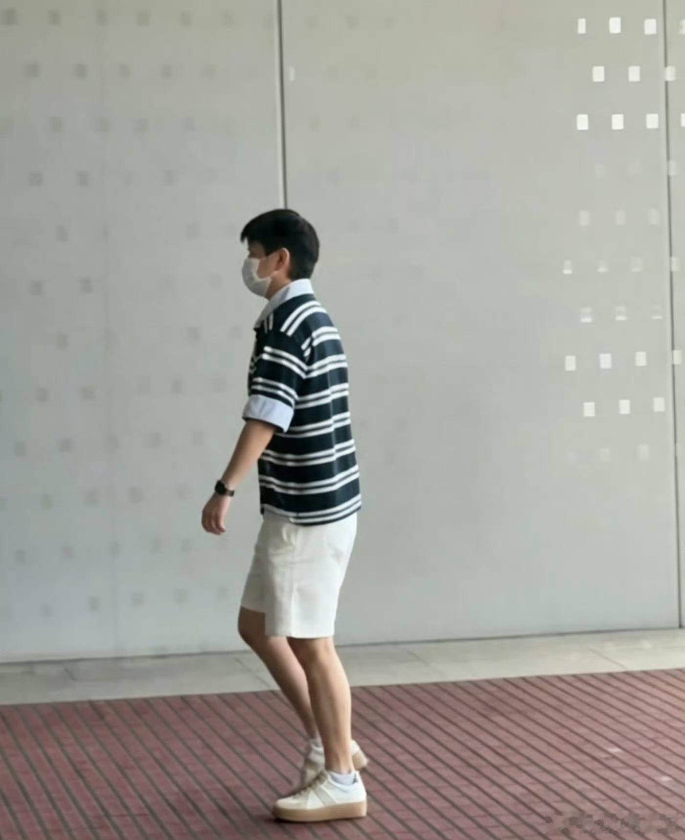 莎莎去打全锦赛了孙颖莎