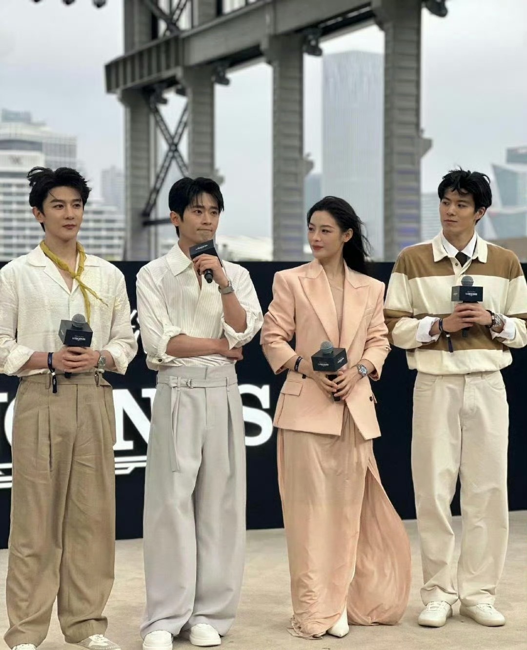 浪琴今日线下活动夏之光、丞磊、陈丽君生图，谁扛住了？ 