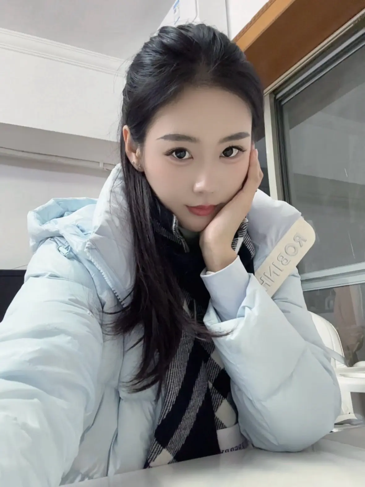 明明对你念念不忘。