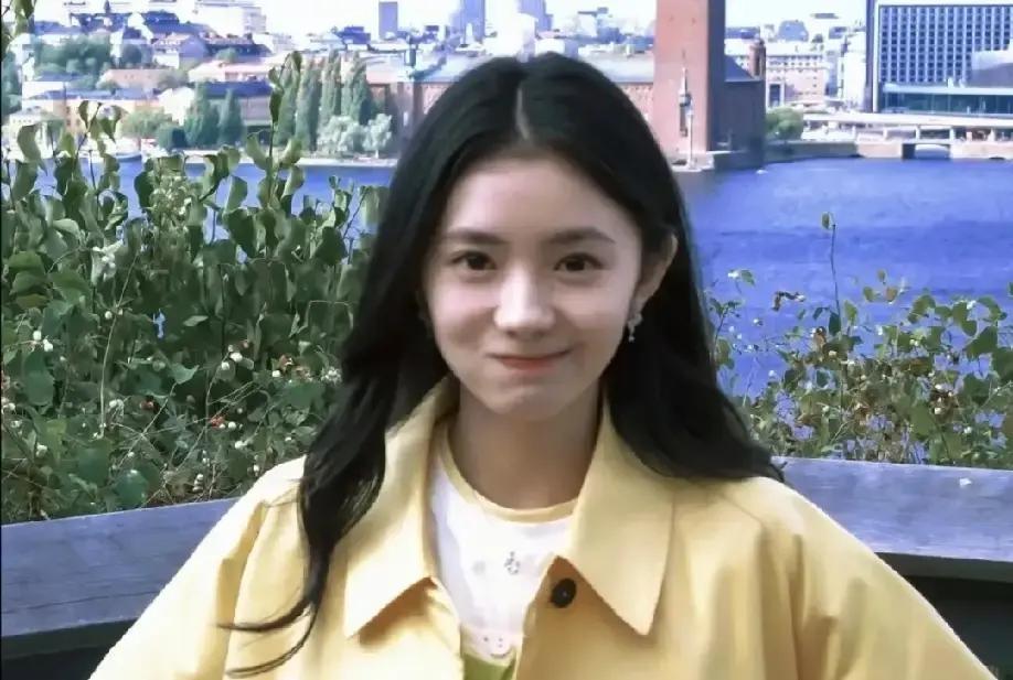 刘浩存妈妈那场官司赔了113万。而她女儿拍一部电影的片酬是500万。

这笔账算