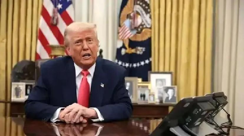 这轮关税大战，把美国自己的难题也照了个底朝天。
 
华盛顿对中国加税多年，又把1