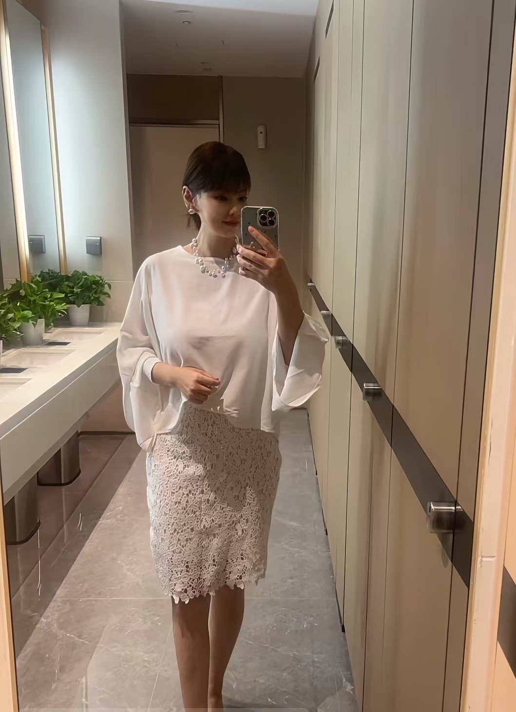 大城市的风水养人  每一位女性都靠自己活得好 