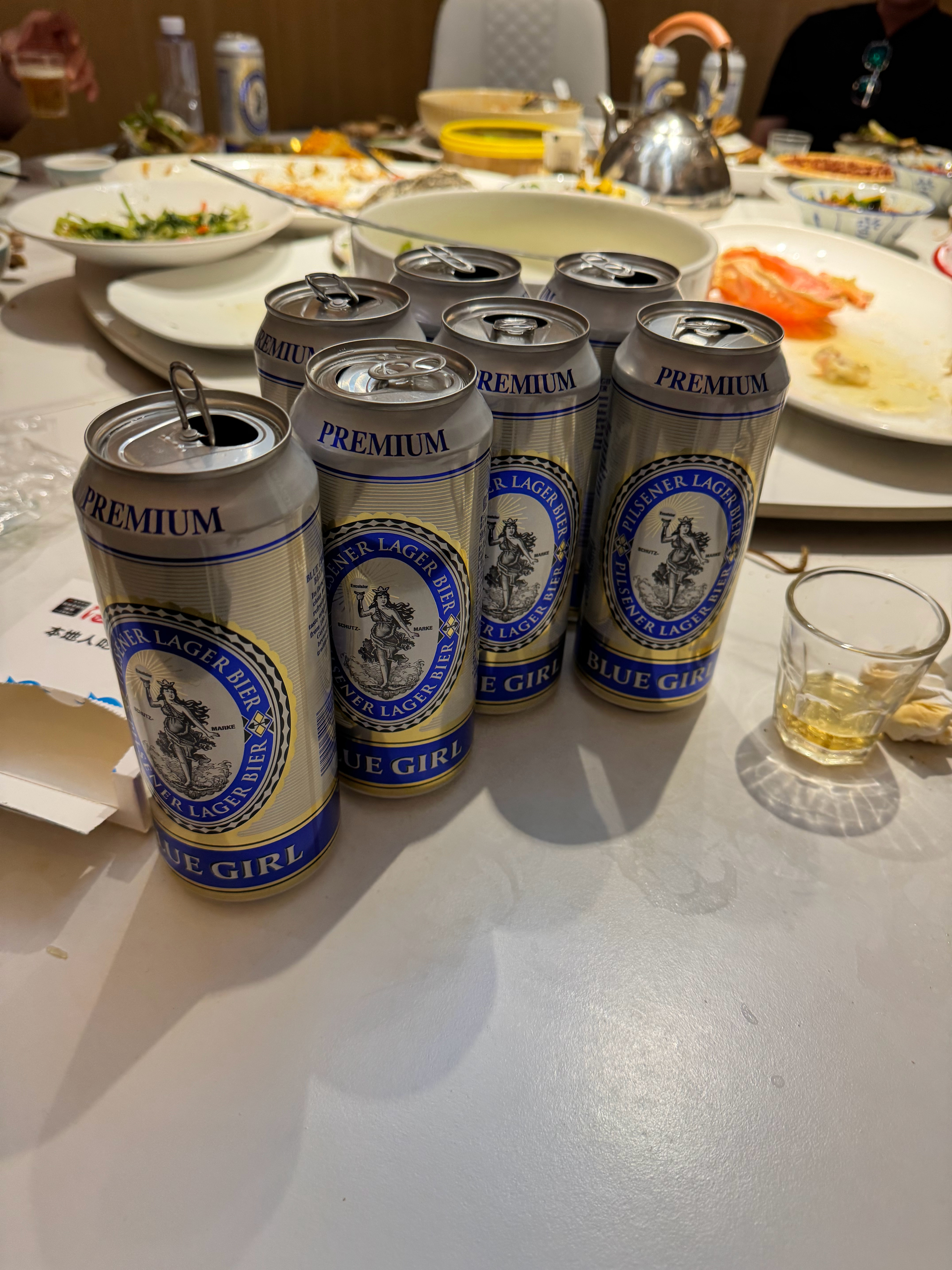 7瓶，睡到现在，酒量越来越不中了 ​​​
