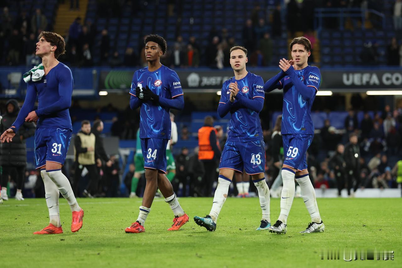 切尔西各项赛事已8连胜，未来8场比赛他们将面对👇

埃弗顿 
富勒姆
伊普斯维