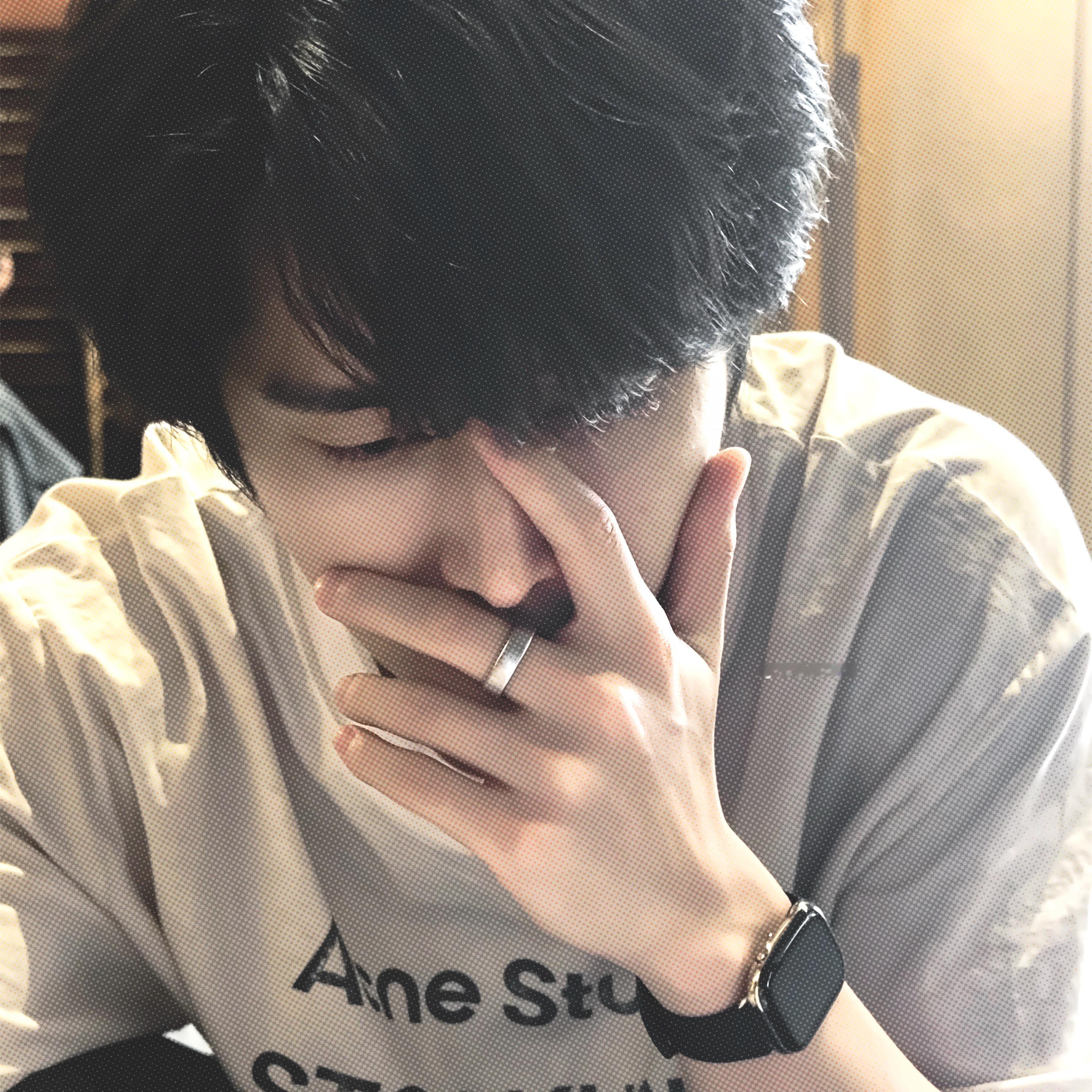 我会拿韩语跟他说欧巴정신차리 ​​​