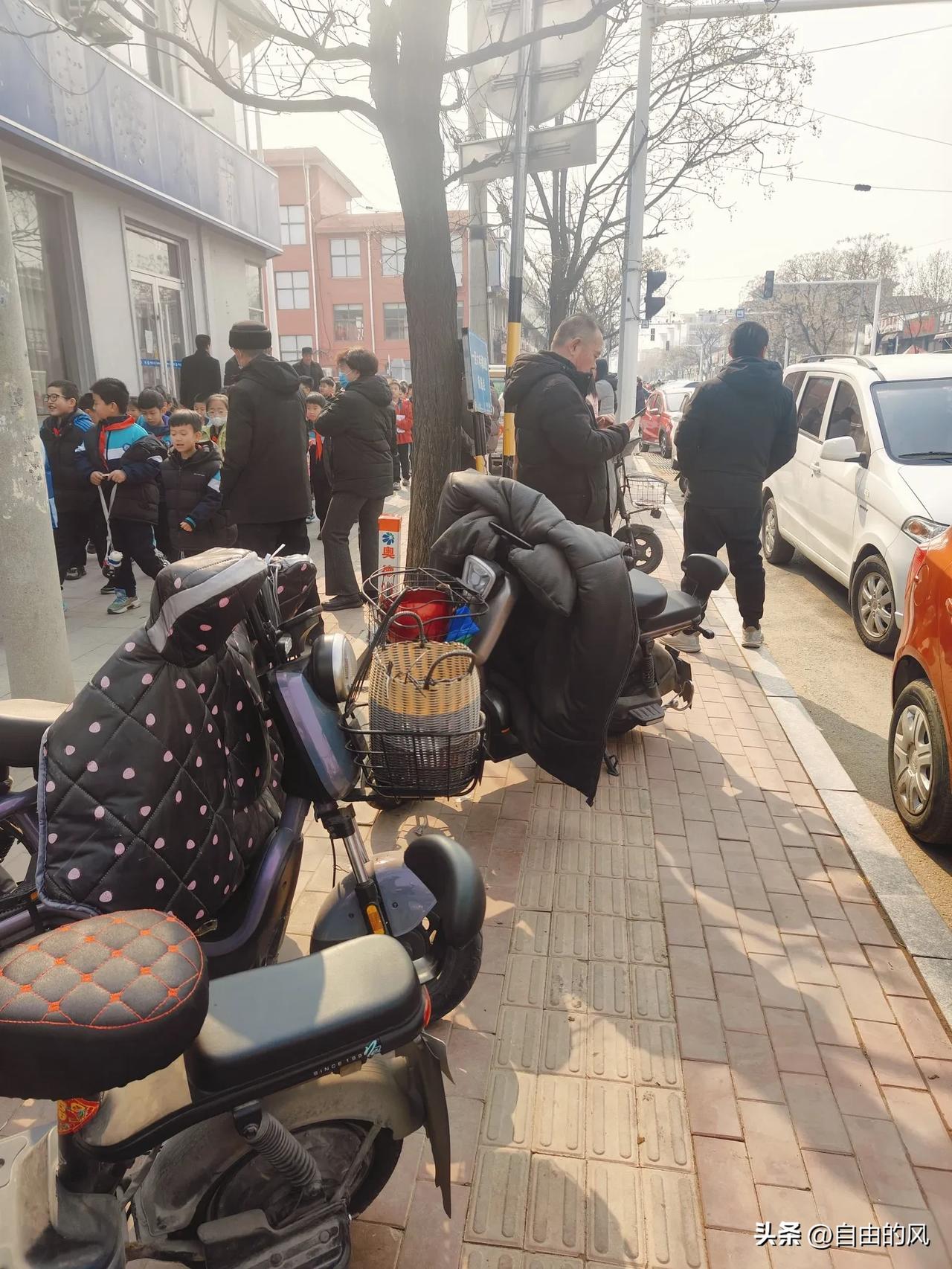 如果你的孩子上学放学都不用你去接，你放心吗？

现在的孩子，不管是上幼儿园，上小