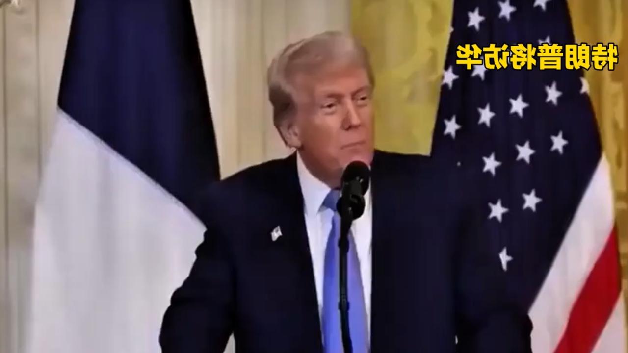 2025年俄乌战局突变：乌东防线崩盘，一年失12要地，顿巴斯屏障易手。乌军节节败