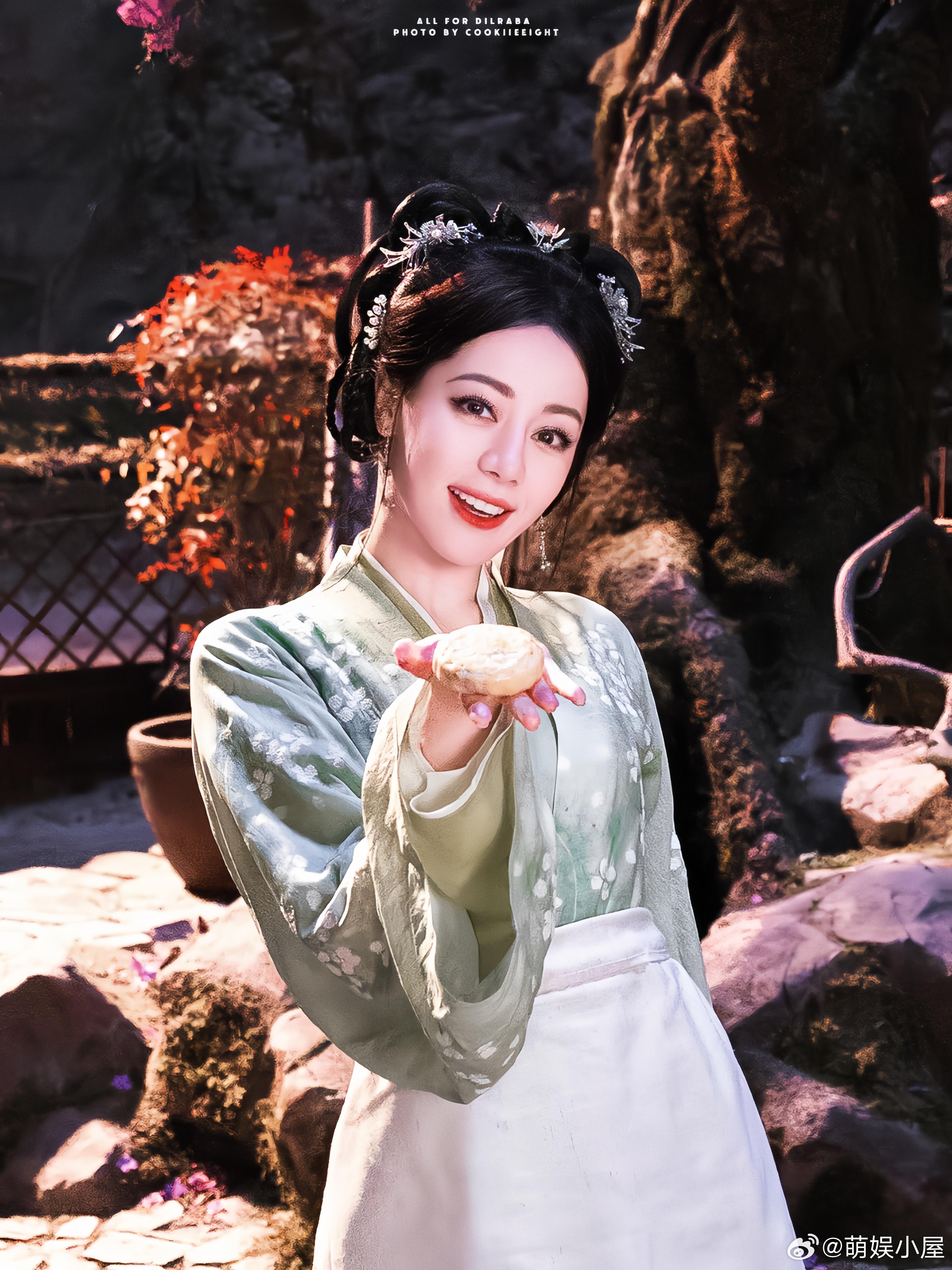 理解热巴为啥四百年没食欲了 五感尽失的贺思慕，食物在他面前没了温度、没了味道，四