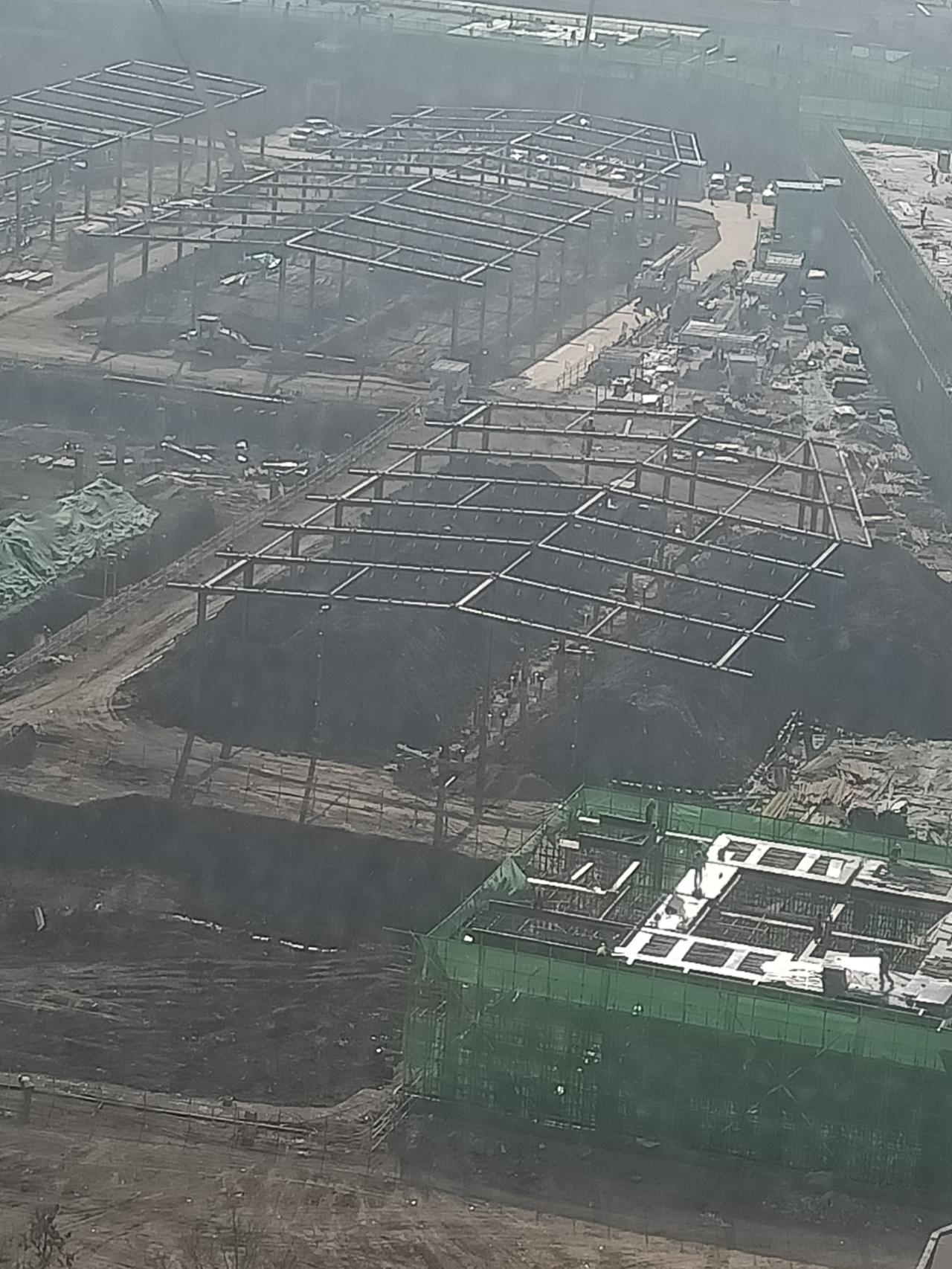 耐看的气质、舒服的相处感，远比一时惊艳的颜值更长久。何况外貌可以修饰，气质却要靠