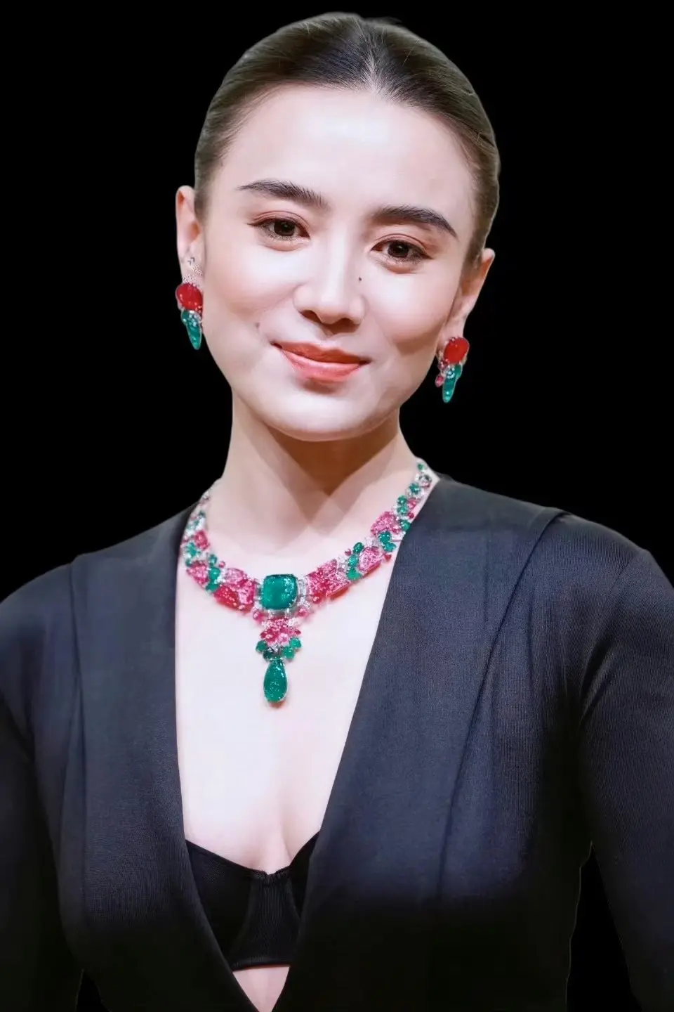 宋佳。