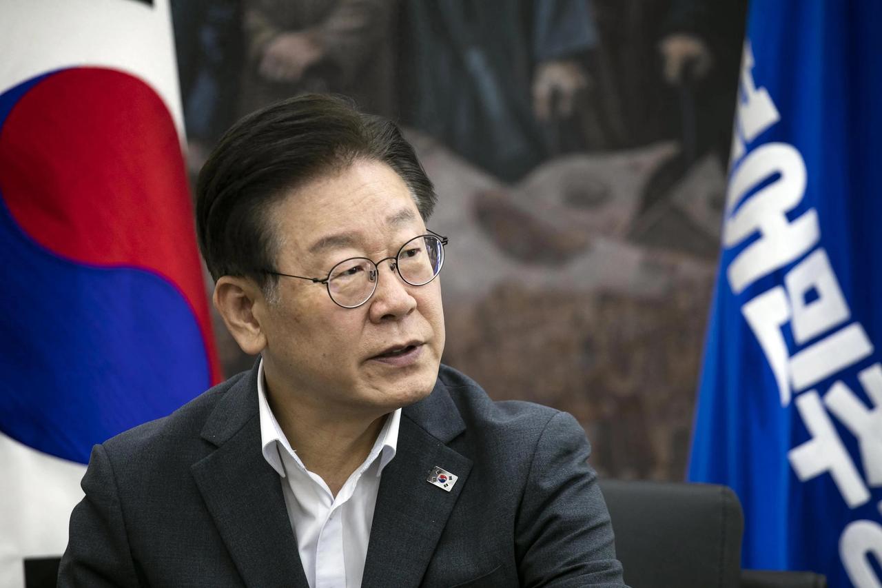 韩国针对亲日派后代的一场深度清算，即将在12月随着新版特别法的生效正式展开。
 