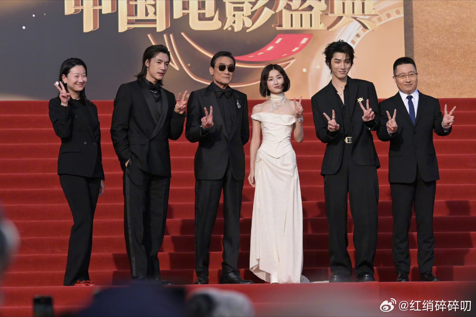 张子枫 希腊神女恕我不懂！这跟“希腊神女”的关联在哪里？？