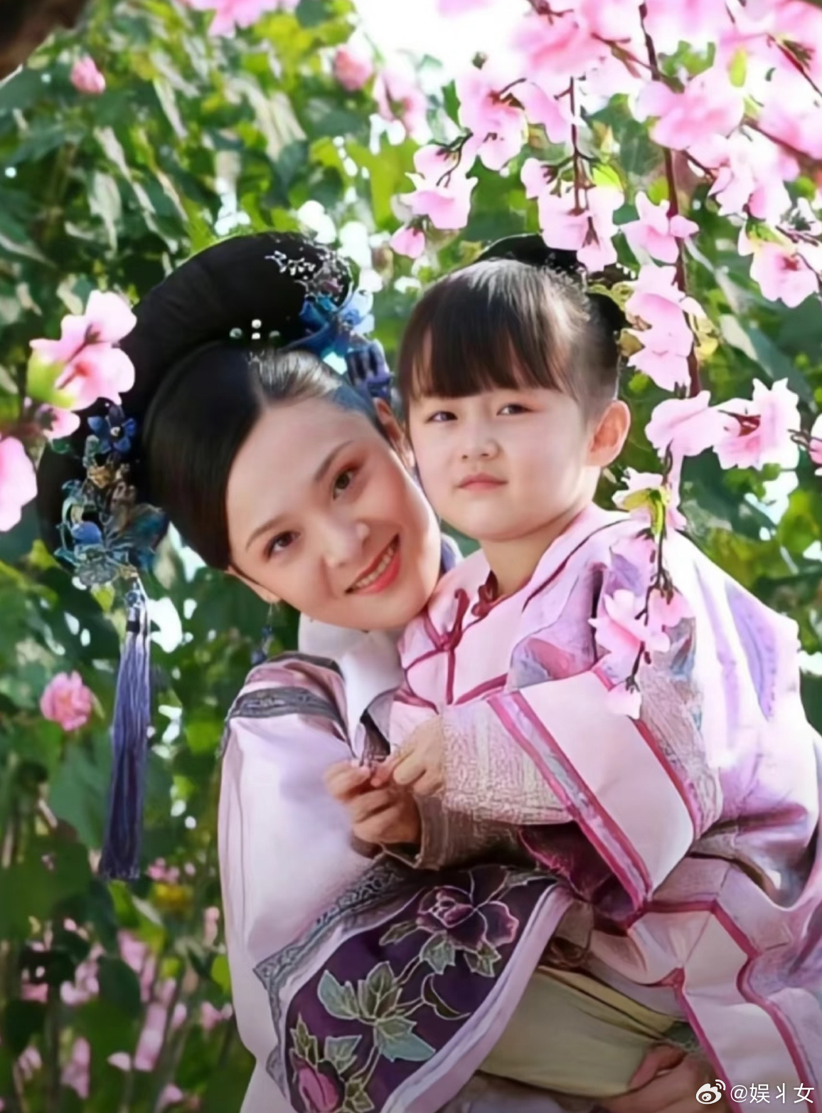 26届明星艺考生路透 26 届明星艺考生路透来袭！熟脸扎堆，艾米、于垚、张子墨、