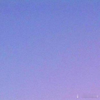 🌵✨叮~🥂ᶜʰᵉᵉʳˢ愿你成为自己喜欢的样子不抱怨，不将就，有自由，有光芒 