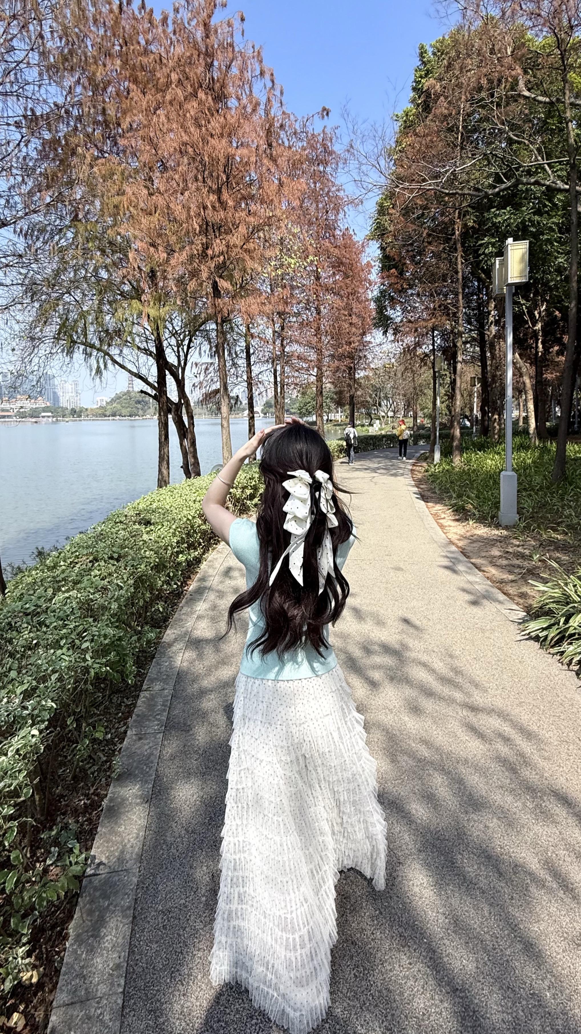 常说人生若只如初见 我在想 到底什么样的羁绊才能让陌生的两颗心依偎在一起