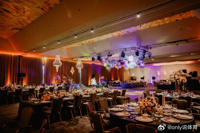 C 罗婚礼时间成谜！多轮传闻均遭辟谣，婚期仍未敲定🤔C 罗与乔治娜的婚礼传闻持