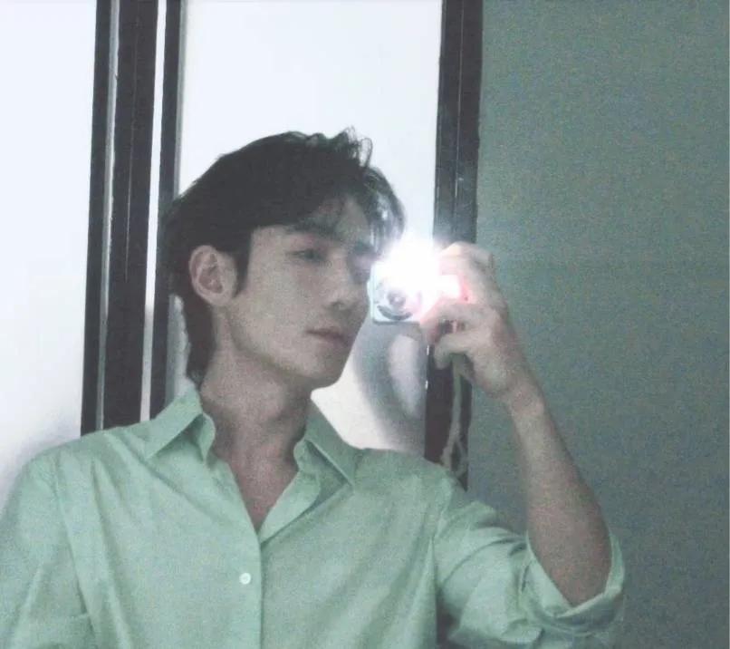 妙妙龙，今日端午，粽子与火锅更配啊。人帅嘴甜事事妙。朱一龙 迎端午粽享团圆