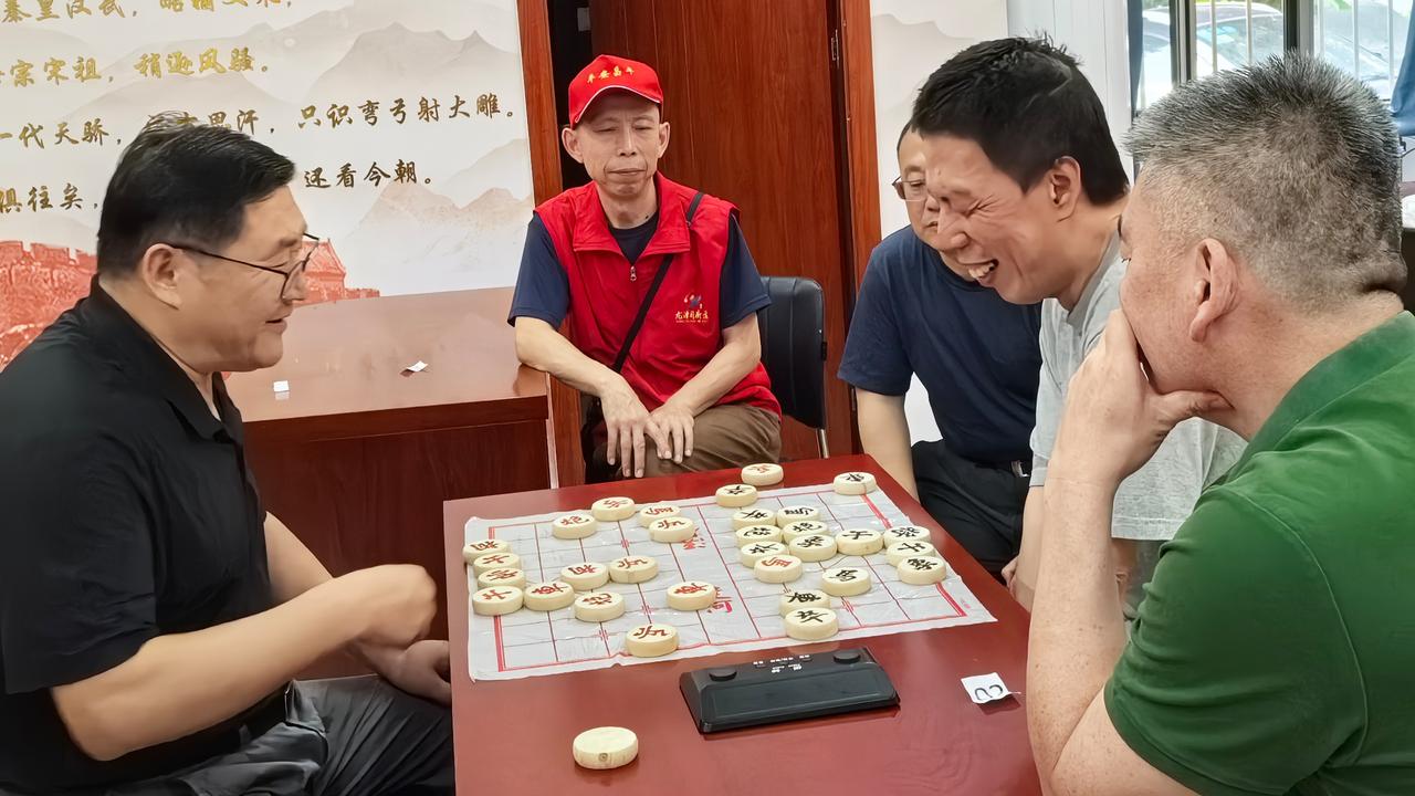 今天你下棋了吗棋如人生，人生如棋；落子无悔，成在细节！