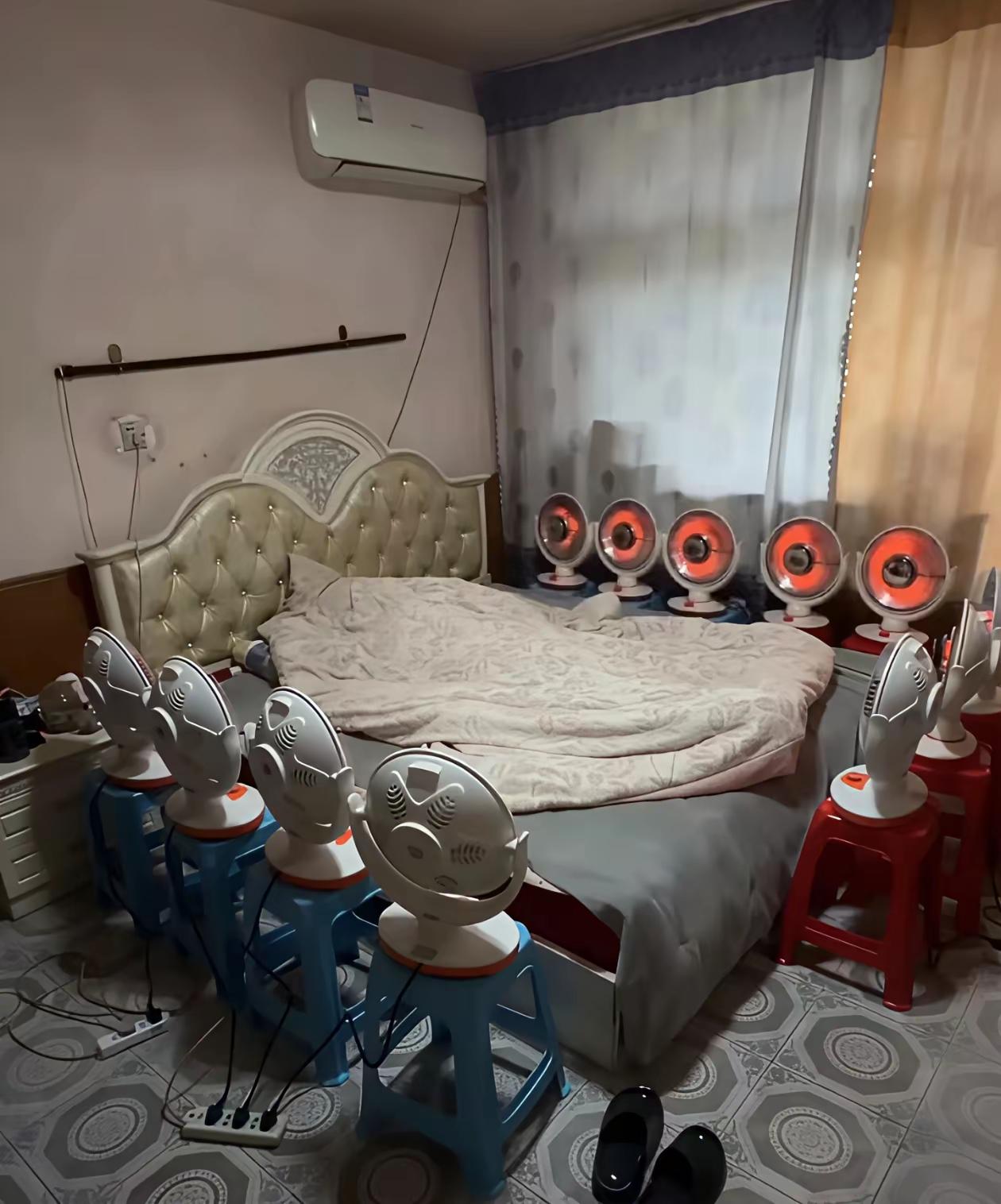 这是什么条件？取暖炉敢这么开……