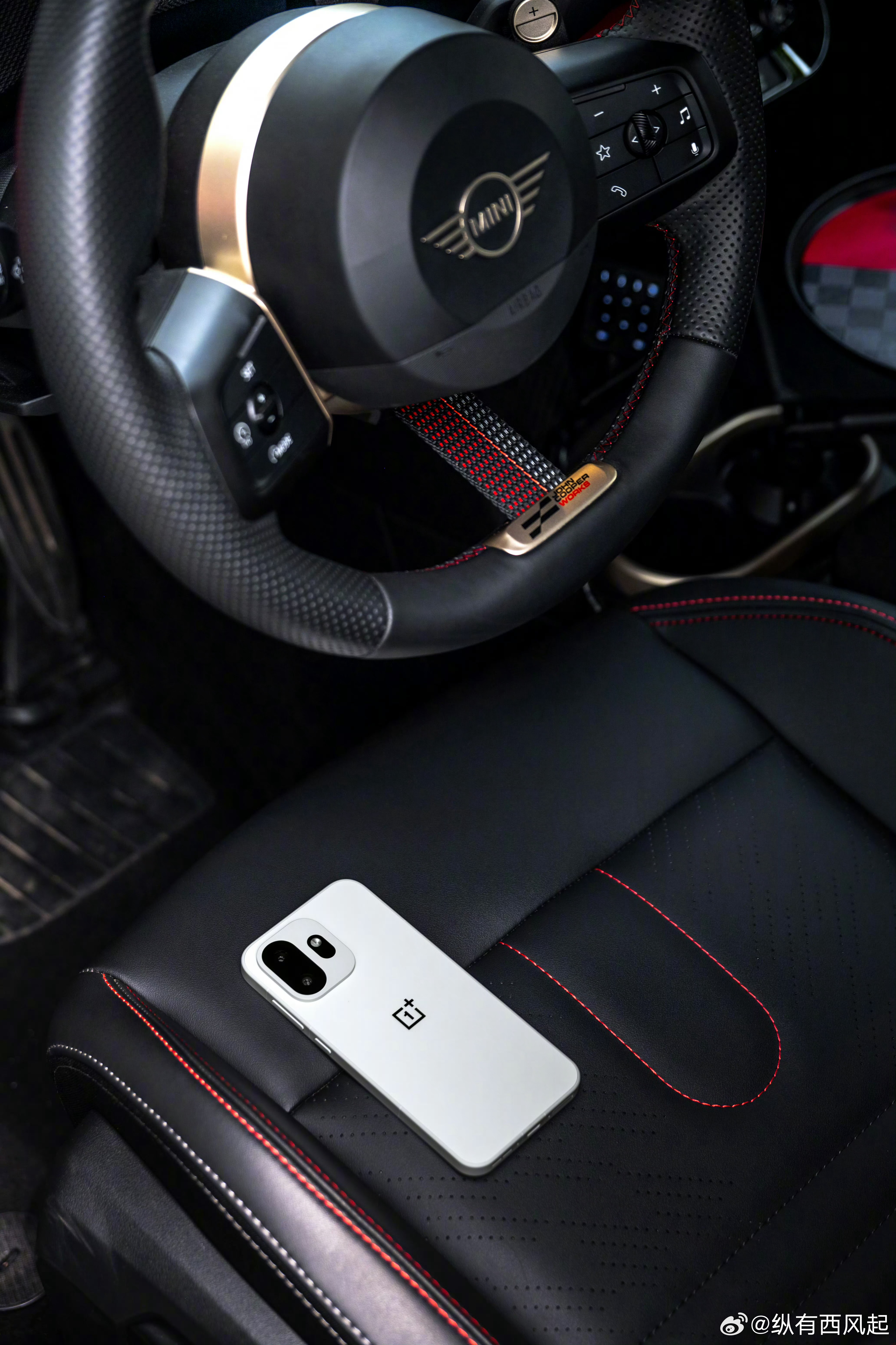 来猜一下一加15T起售价吧(补贴前)，第一个猜对的请喝可乐