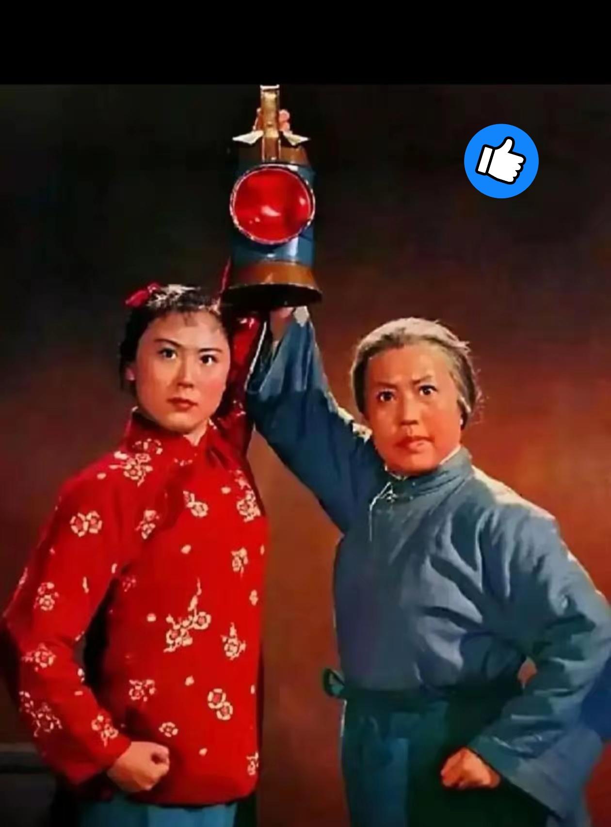 2025年收尾的元旦新春晚会，《红灯记》一亮相直接炸了评论区！谁能想到，这承载着