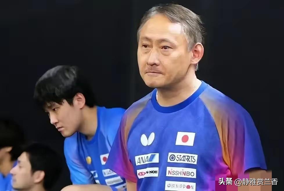 张本宇看到张本美和输给蒯曼后，有些无奈的说：
过去我们一直研究孙颖莎，还有王曼昱