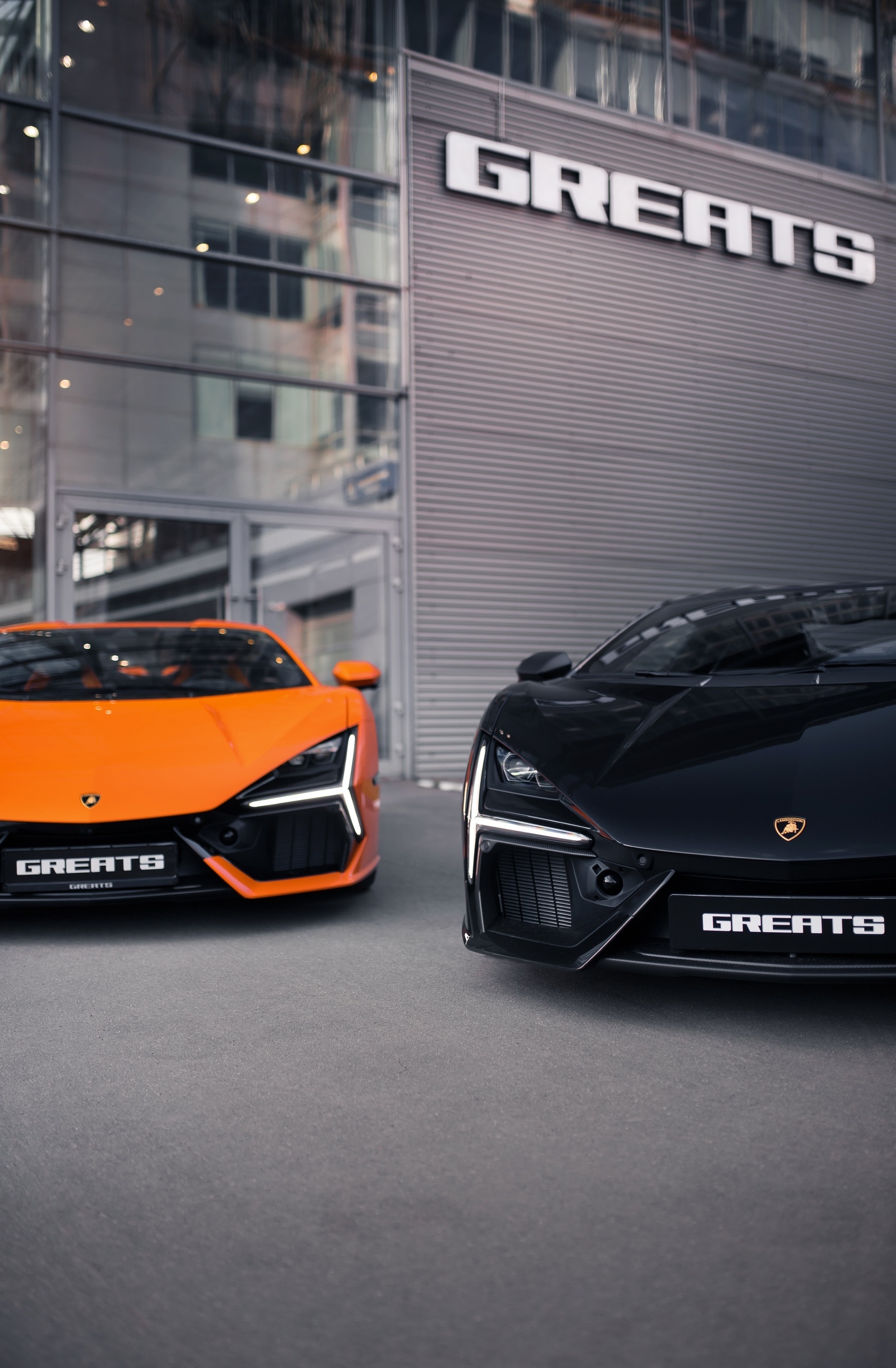 兰博基尼 Revuelto🖤🧡💙 