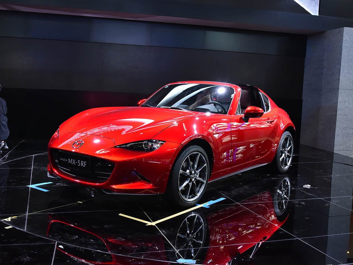 好车分享 现在都传马自达MX5又要官方引进了，引进肯定是好事儿，不过引不引的随便