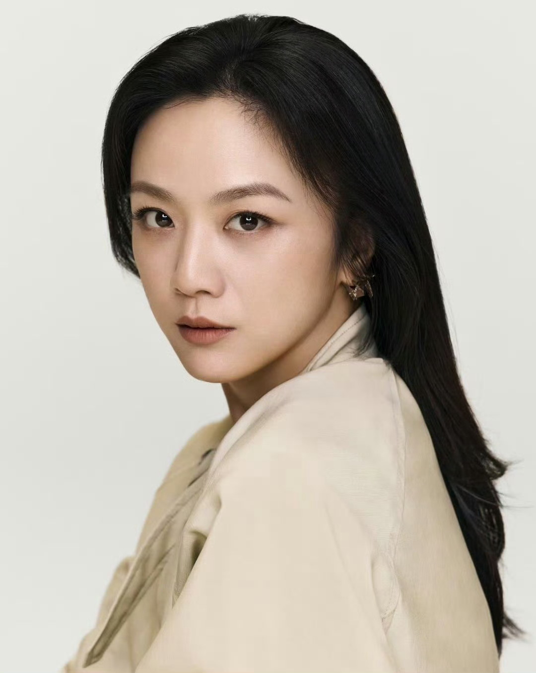 汤唯 × BURBERRY Beauty.温柔沉静的力量，向往秋日🤎 ​​​
