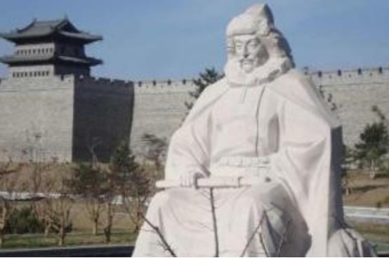 386年，15岁拓跋珪到姥家做客。初见小姨惊为天人，想要求娶。却遭到母亲反对：“