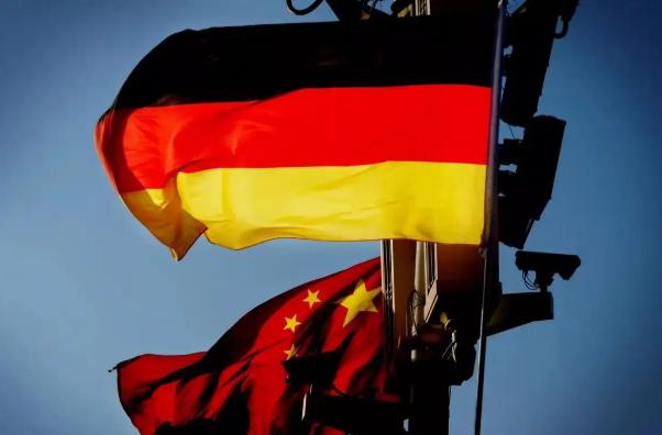 客观说，西方社会中最值得中国合作的就是德国。这不是夸德国，而是在西方国家中，能和