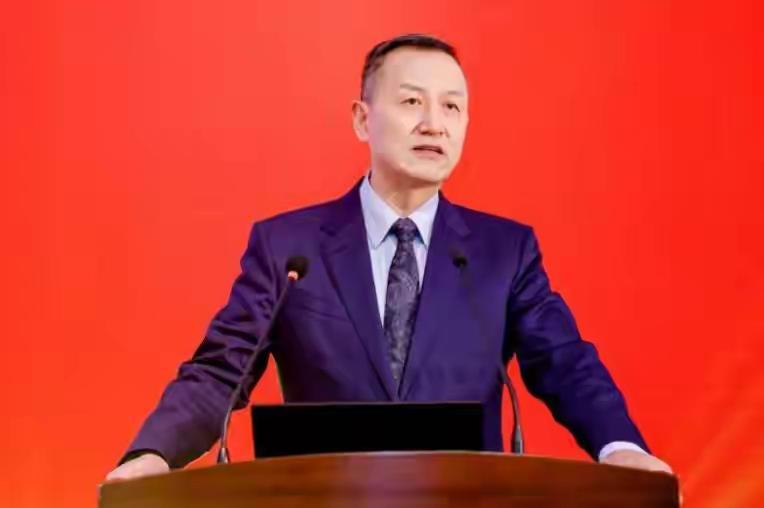 谁敢在抖音、淘宝、京东、拼多多继续低于1499卖飞天，就是破坏市场秩序，就是人民