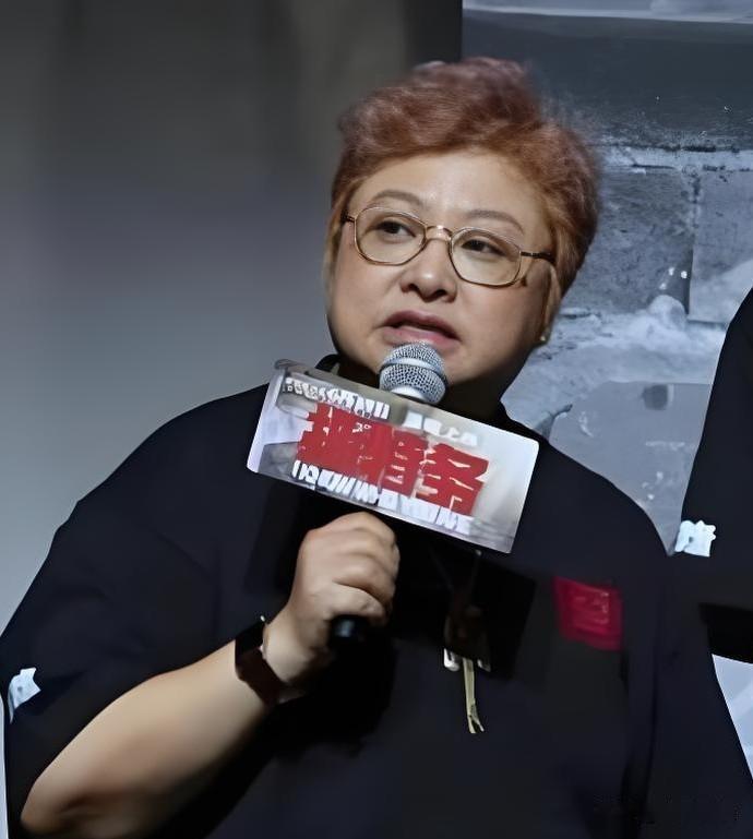 韩红，亲自发文道歉了！
 
6月30号17:11，韩红在社交平台发了长文，正式为