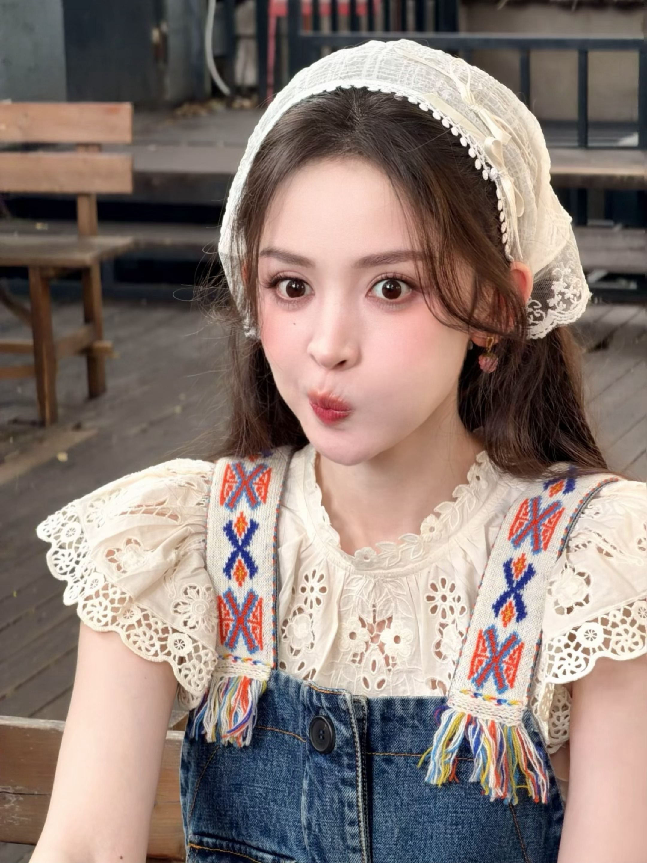 娜扎眼睛问题可能是小时候留的病根早日康复宝儿听医生的话，积极配合治疗…我们也会等