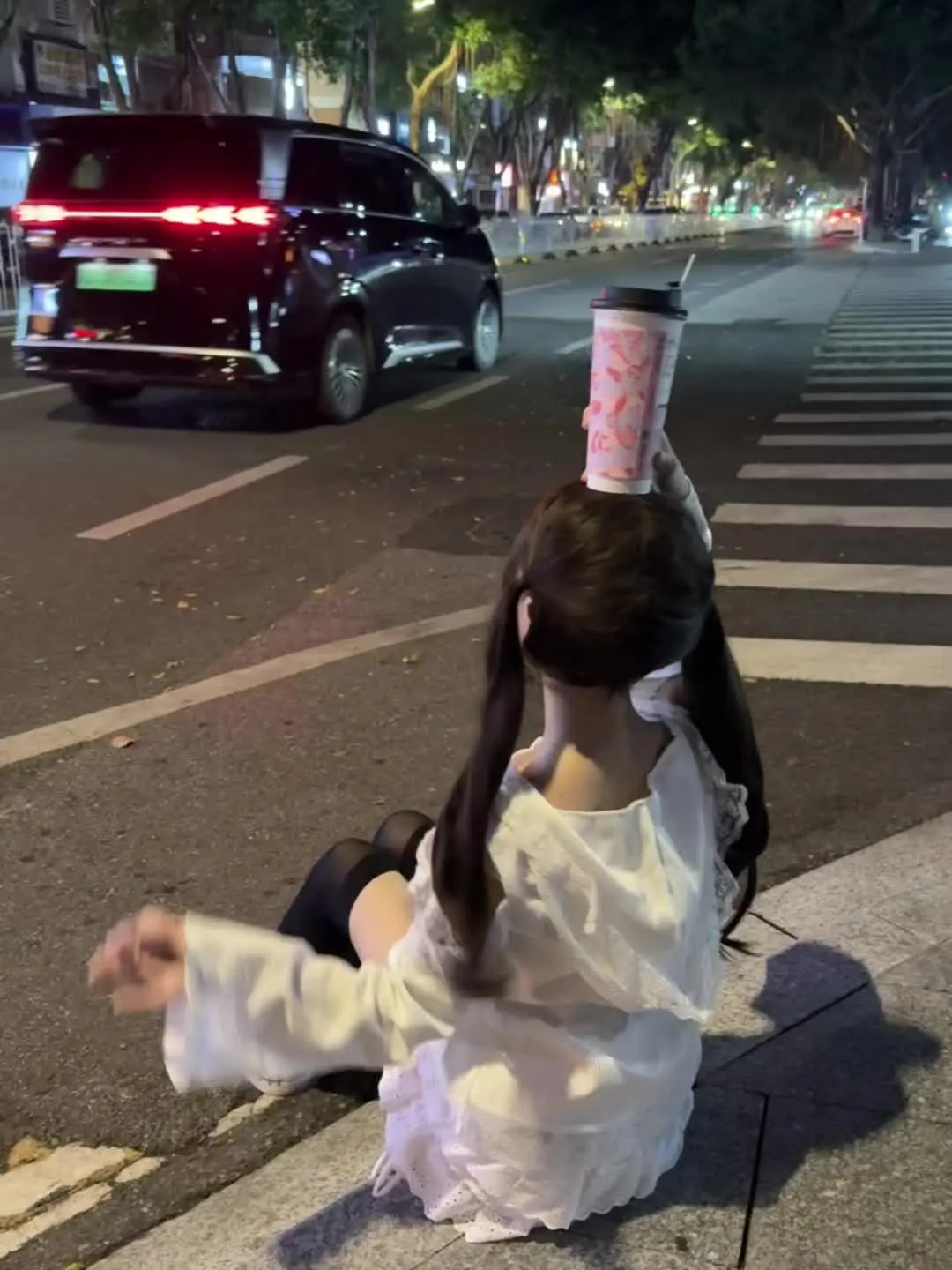 她留给你 是背影