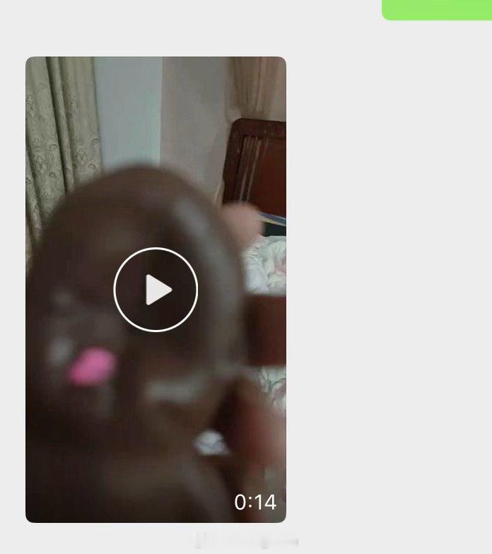 娜塔莎 我的天可以说小学生人手一个啦我妹妹前俩天还拍视频给我看来了