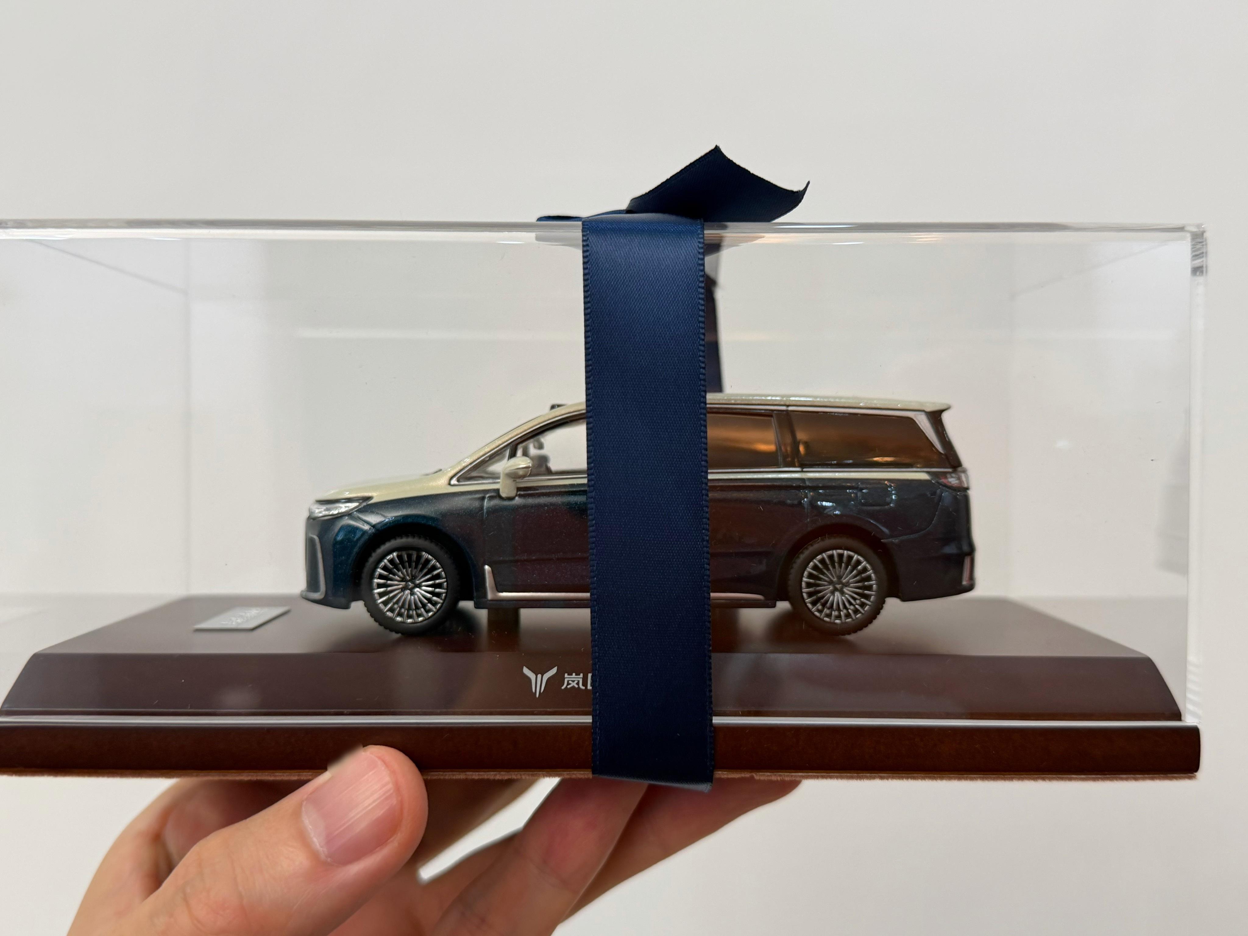 点赞里给大家抽一个梦想家的车模下周开