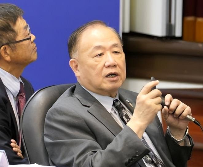 郑丽文的猪队友出现，台湾海军前上将司令、国民党“立委”陈永康竟然为日本介入台海出