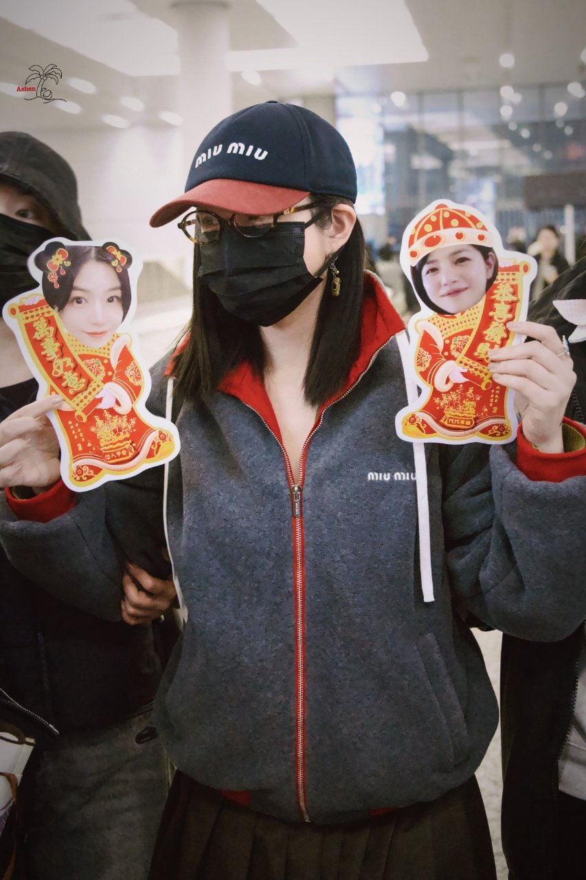 陈妍希 你们是在哄宝宝“哇好聪明啊 哇好棒啊” 粉丝哄陈妍希像哄宝宝，笑不活了 