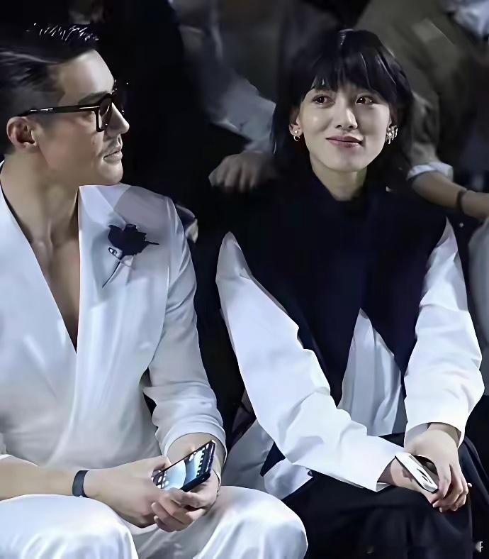 这是刘恺威的女朋友，感觉长相身材都没有杨幂好啊！ 