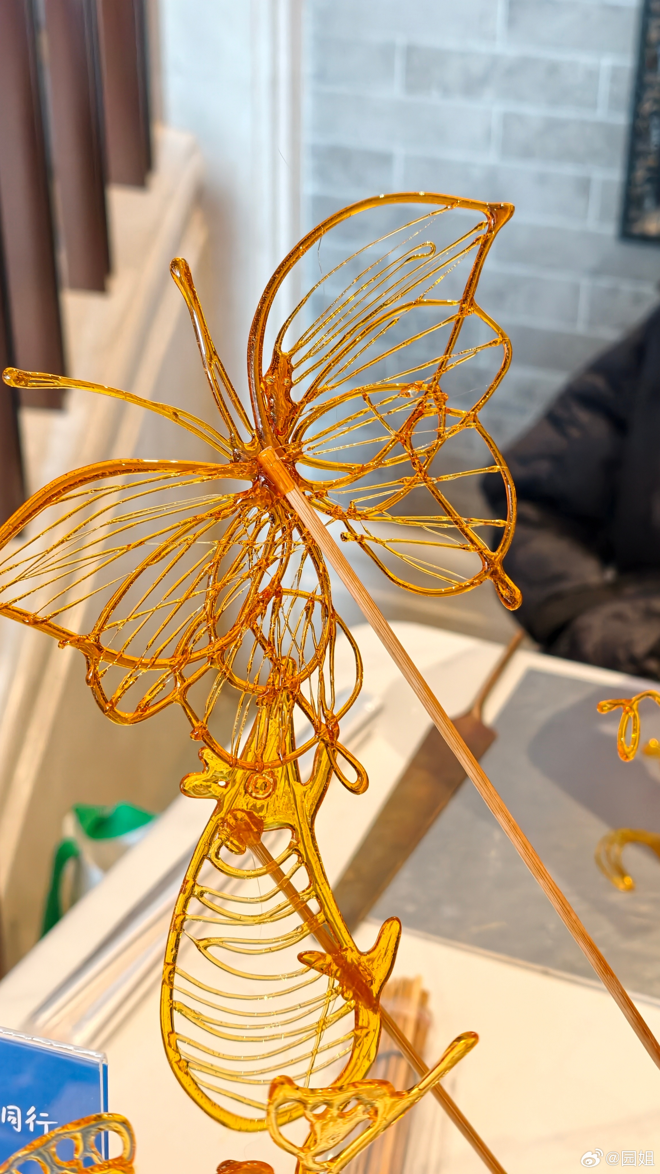 又是一年vivo年会，做糖人和年画很开心。那今天给大家鼓掌来的，希望各位老师多多