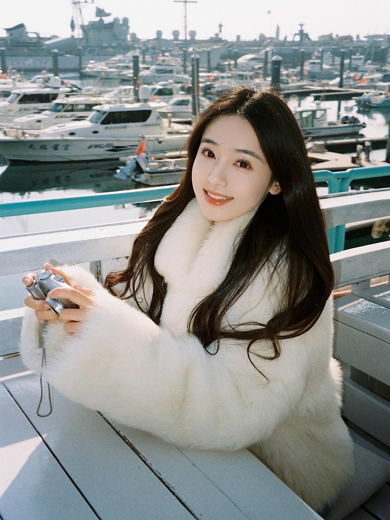 冬日海港的甜美时光