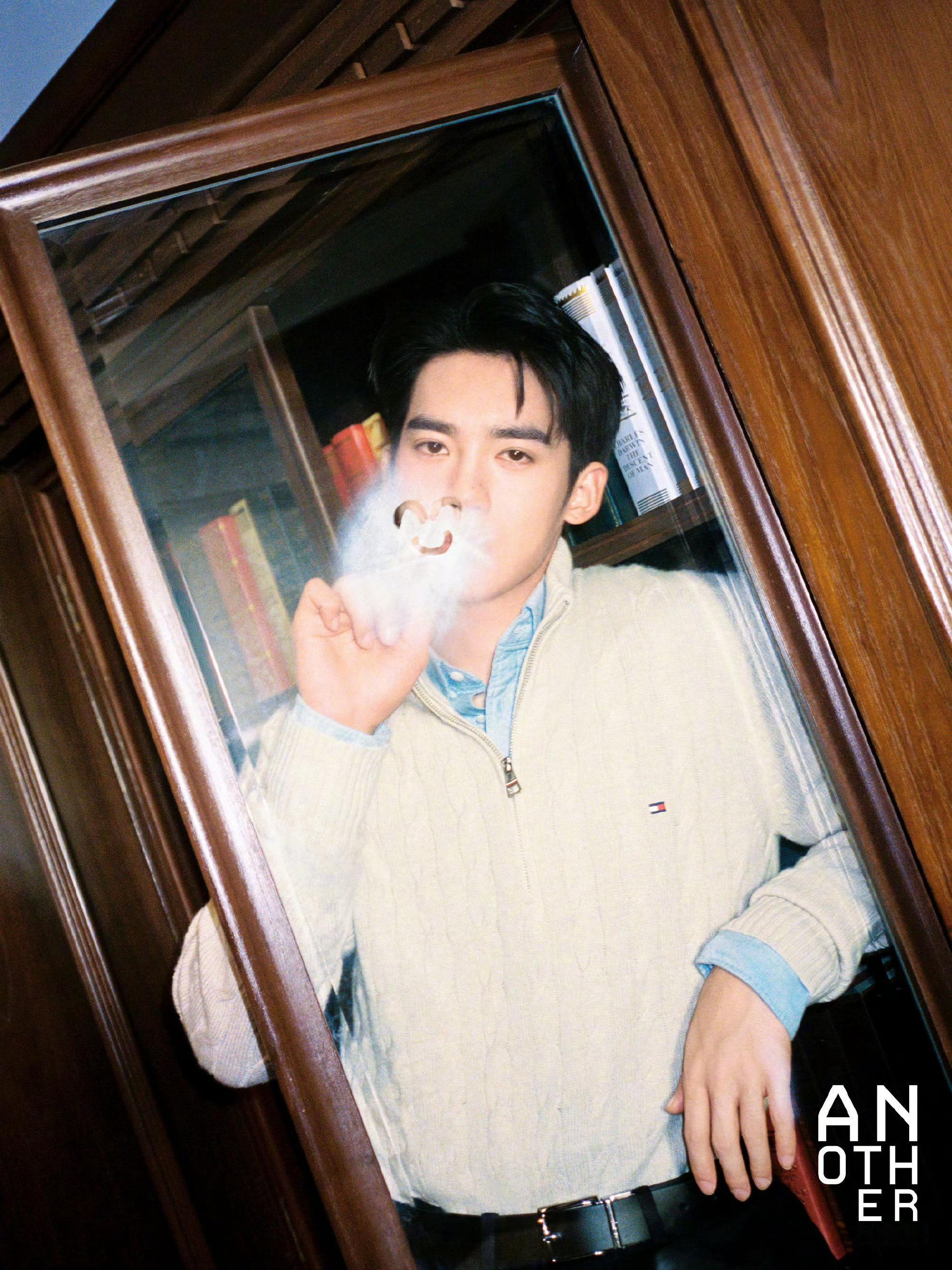 于适登上Another Man中文版9/10月合刊封面 ​​​