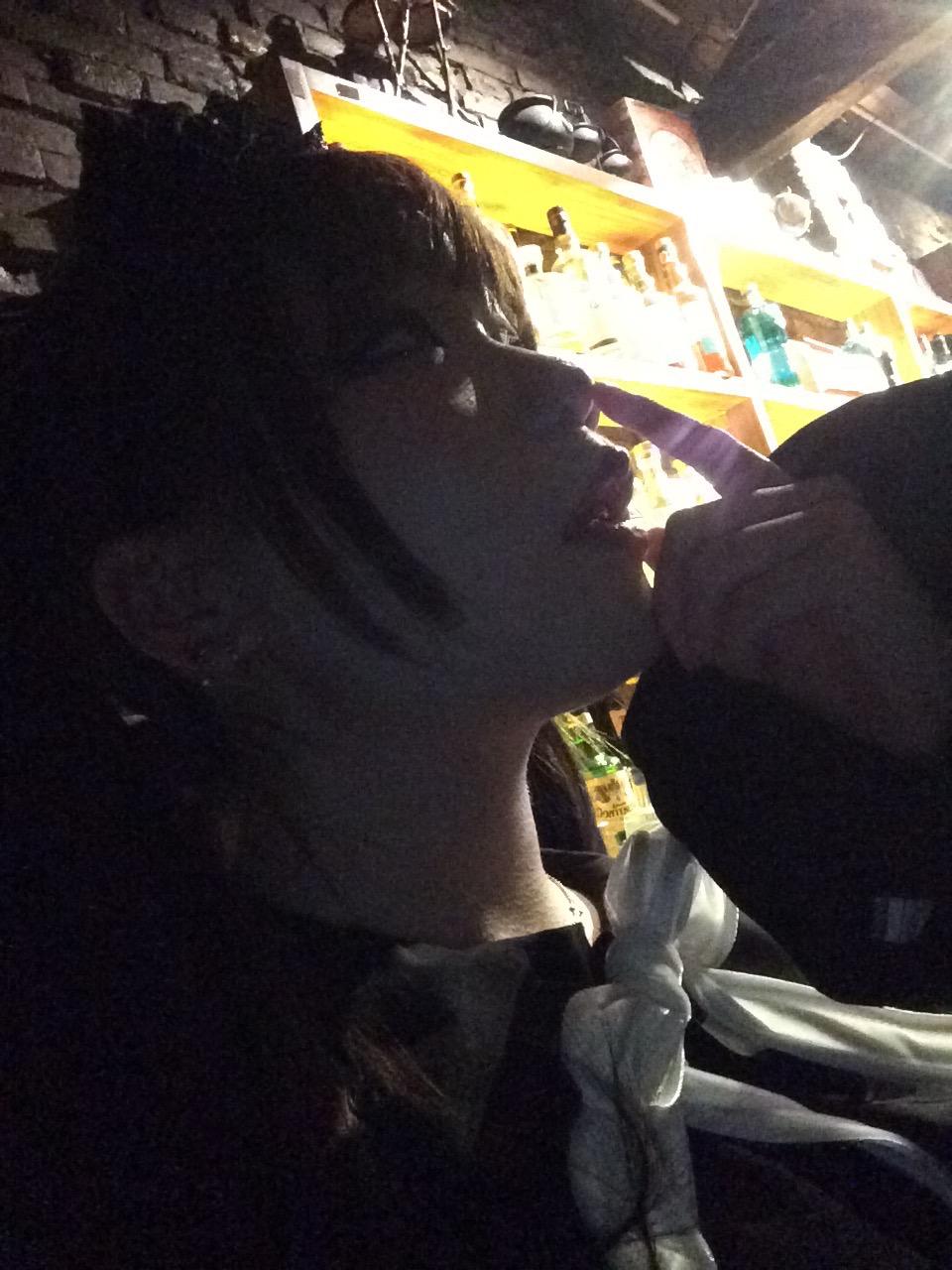 因为你我觉得每个人靠近我时都是虚伪的