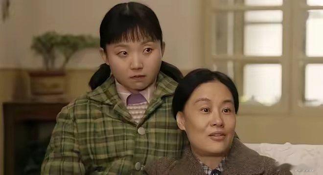 《六姊妹》：刘美心怎么也不会想到，老六得白血病的真正原因在电视剧《六姊妹》中，刘