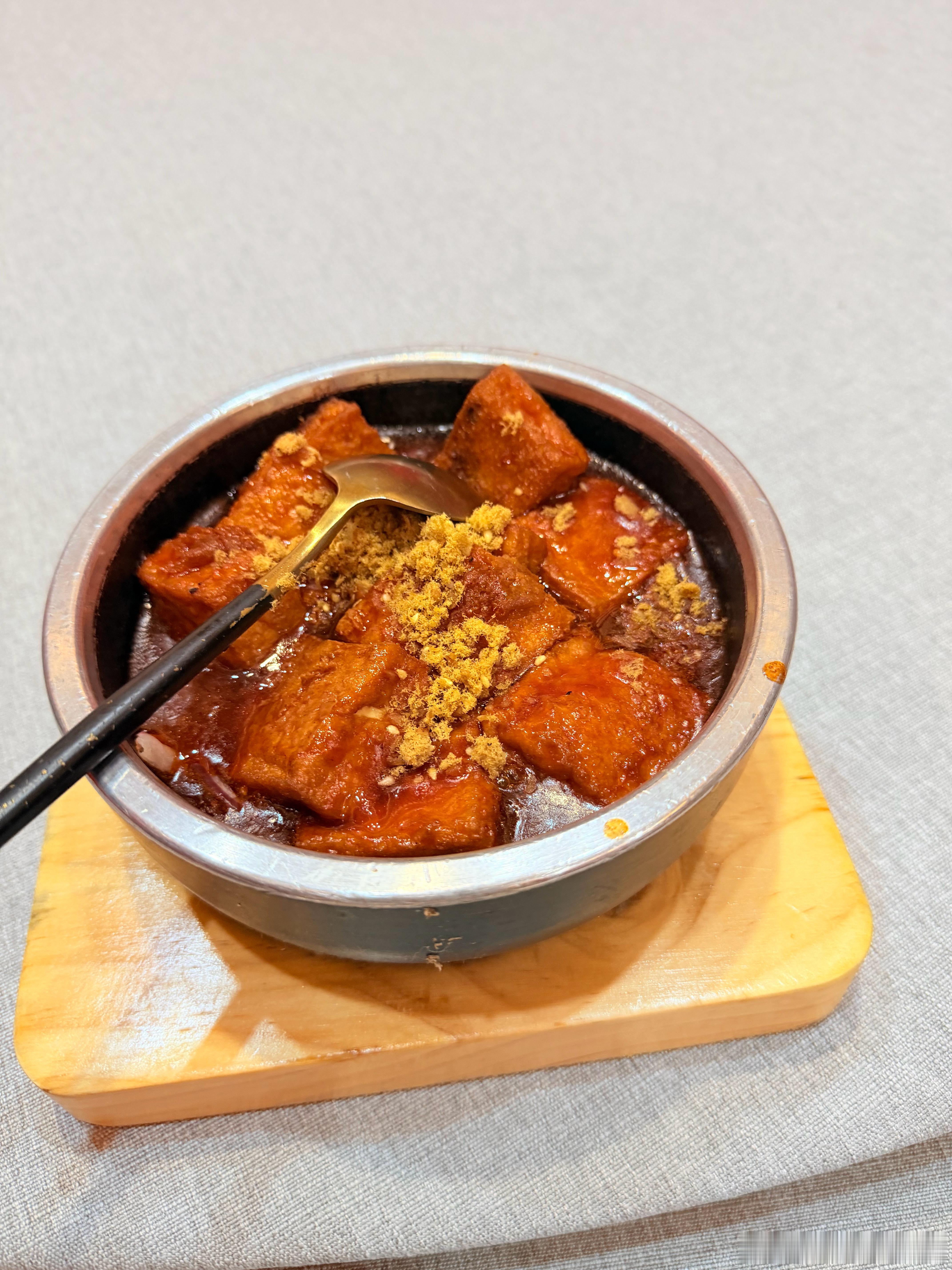 到点了 铁铁们晚饭吃了没[捂嘴哭]跟姚老板混一天吃9顿[超话] ​​​