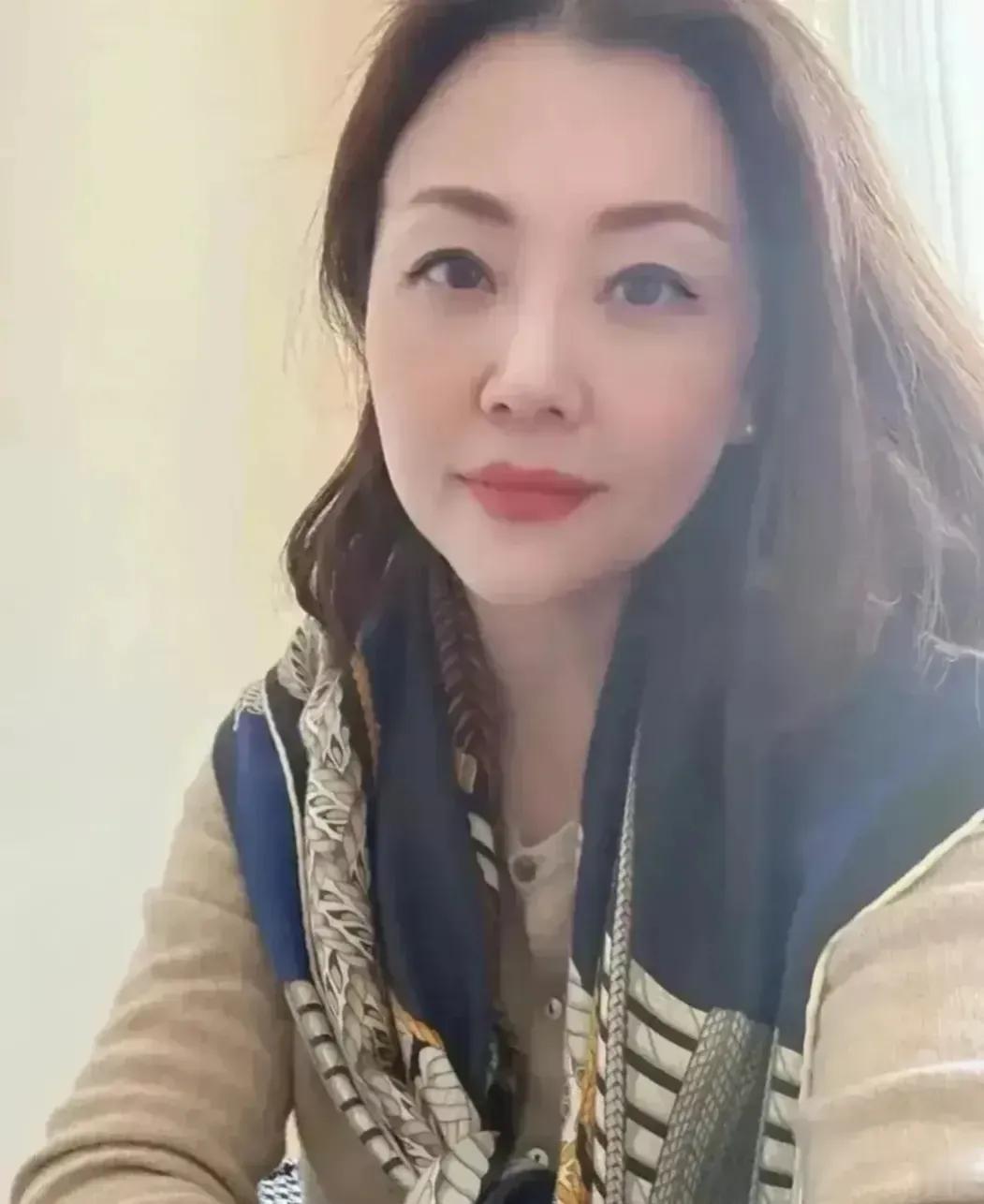 25岁，未谈恋爱，满足以下条件，我做你老婆！

在这个快节奏的社会里，25岁还没