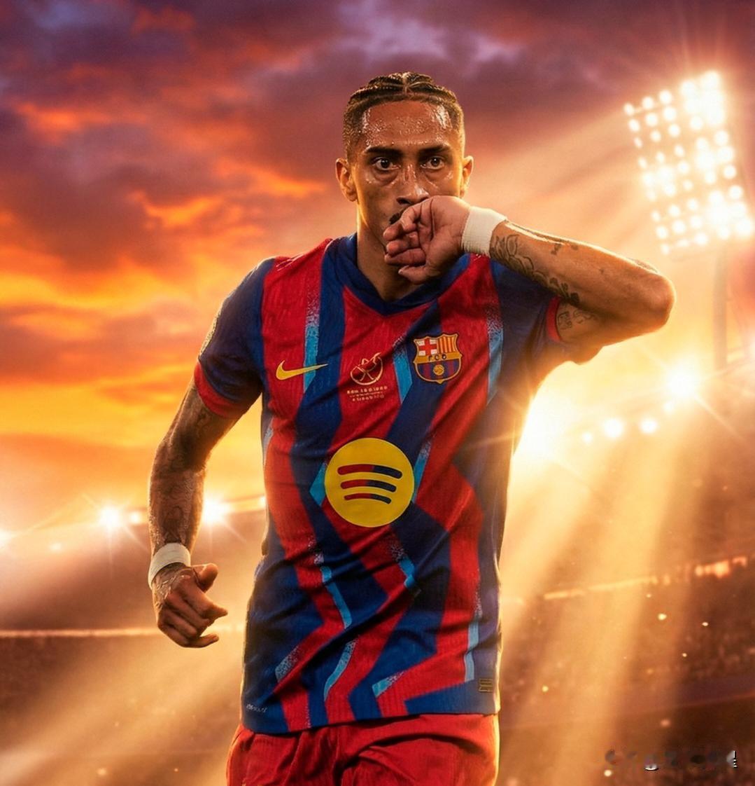 足坛最硬“关键先生”！这才是巴萨真核
 
不盼掌声造势，只用脚说话。
 
压力拉