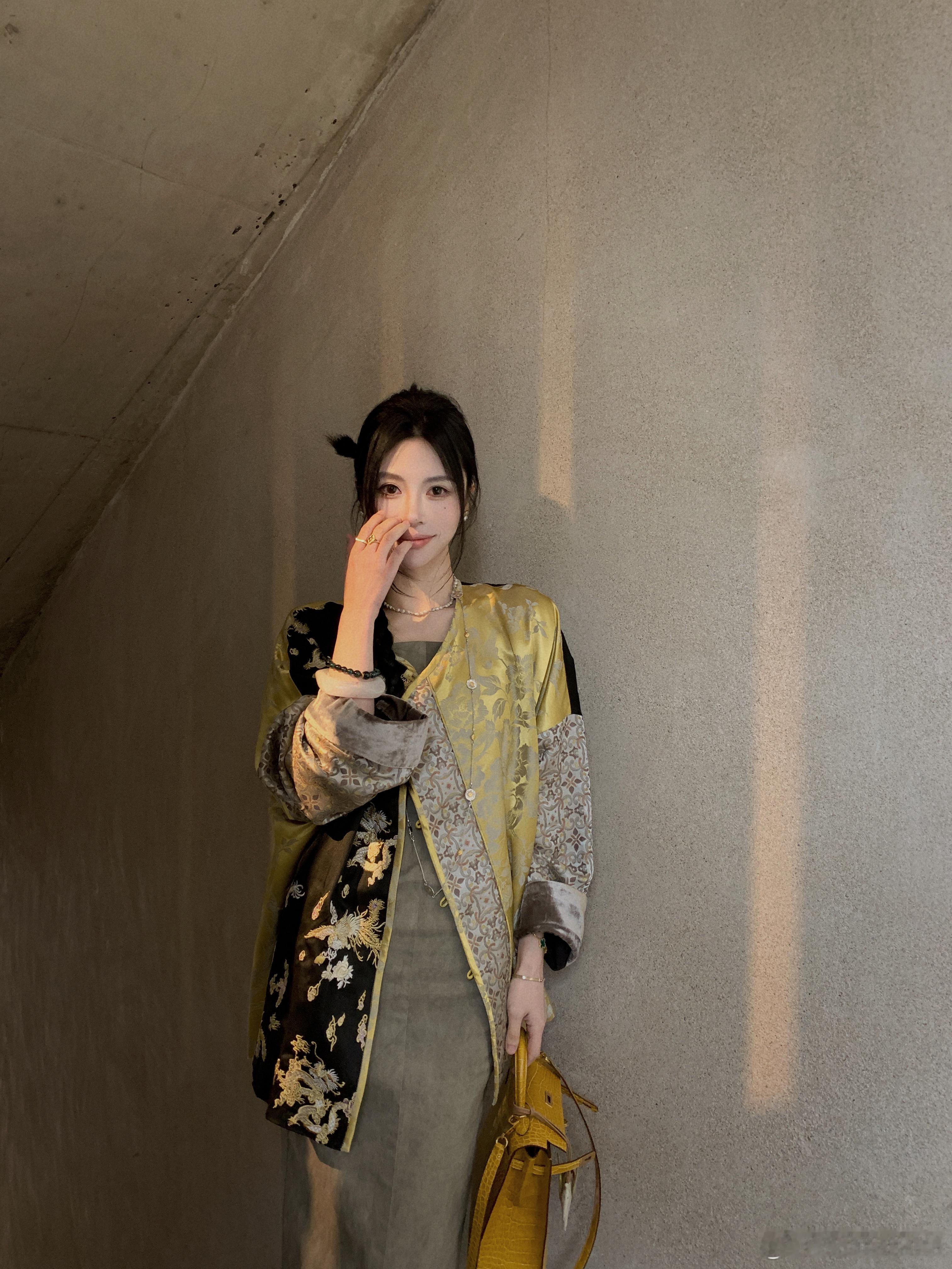 🖤3月13号下午2点tb update！这次有几个是私欲款噢～ 链接没有出在t